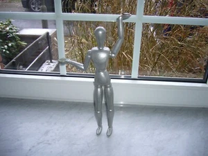 Skulptur aus Metall - Bild 1 von 4