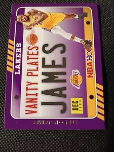 2020-21 LEBRON JAMES NBA HOOPS VANITY PLATES CARD #3 LAKERS CAVALIERS HEAT KING - Foto 1 di 2