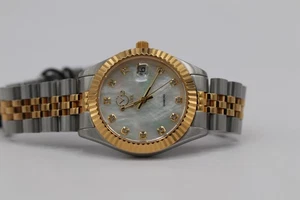 Reloj para mujer GV2 By Gevril 12404 Nápoles esfera blanca diamante sin trapear dos tonos - Imagen 1 de 17