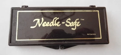 Contenedor magnético SEGURO PARA AGUJAS Y PASADORES DE COSER. Años 80 Foto 1 de 3