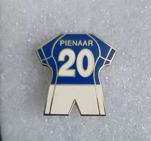 EVERTON PIENAAR KIT BADGE* - Picture 1 of 1