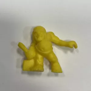 Figura Monster En My Pocket Serie 1 - N° 37 Ghoul Amarillo 10 Puntos - Imagen 1 de 2