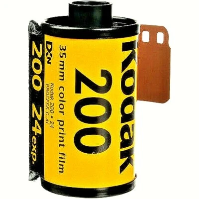 2 x Rolls KODAK GOLD 200 COLOR NEG Film--35mm/24 exp--expiry: 05/2026--FREE POST - Image 1 of 2
