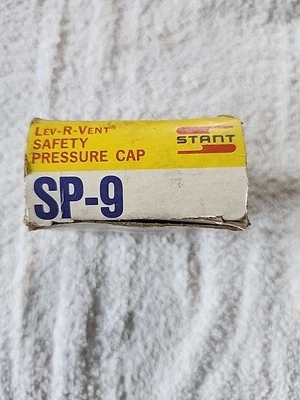 Tapa radiador Stant SP9 Lev-R-Vent 52-62 Corvette 53-56 Hudson (ver descripción para ajuste) Foto 1 de 4