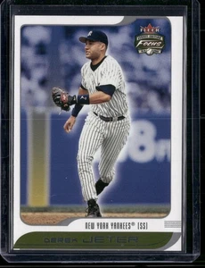 2002 Fleer Jersey Edition Focus Derek Jeter #100 New York Yankees - Picture 1 of 2