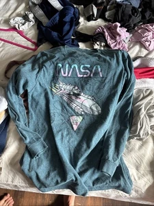 Boys 8-20 Licensed NASA Long Sleeve Graphic T-Shirt Size XL Boys - Picture 1 of 3