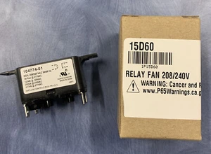 LENNOX/DUCANE/ARMSTRONG FAN RELAY 208/240V 104774-01 15D60 - Picture 1 of 5