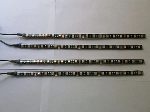 DIVISOR MULTICOLOR 4 TIRAS RGB 18 LEDES CADA UNO Y 4 VÍAS SE ADAPTA A TODOS LOS VEHÍCULOS - Imagen 1 de 4