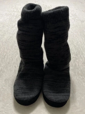 Muk Luks Slip On Slippers Women's Medium 6 1/2 To 7 1/2 Gray - Image 1 of 4