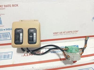 Interruptores térmicos de asiento delantero para conductor y pasajero 1991-1995 OEM Acura Legend de fábrica Foto 1 de 4