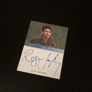 Raza Jaffrey als Victor Dhar Autogramm - Lost in Space Staffel 1 Sammelkarten - Bild 1 von 7