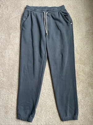 Pantalones deportivos Vuori Jogger Performance elásticos medianos para hombre gris con cordón V446 Foto 1 de 4