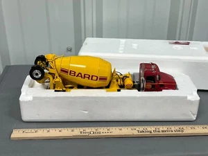 BARD Mack GRANITE w/ Bridgemaster Mixer Cement Truck 1:34 First Gear 19-3676 - Picture 1 of 16