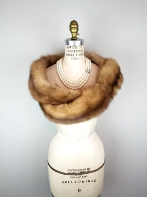 Impresionante estola vintage de piel de visón caramelo de los años 30 de 3 pieles con cierre Foto 1 de 4