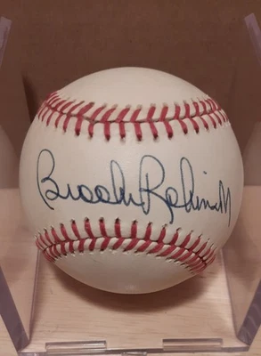 Brooks Robinson Autographed OAL Baseball, HOF 83, Rawlings Bobby Brown, 1984-94 - Image 1 of 3