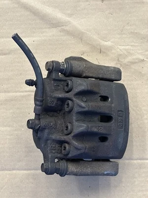 1998-2005 Lexus GS300 GS400 GS430 OEM Right Side Front Brake Caliper w/ Bracket - Image 1 of 4