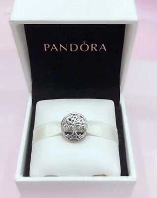 NEW Authentic PANDORA 925 ale Family Tree Roots Love Grows Charm Pendant 797590 - Image 1 of 4