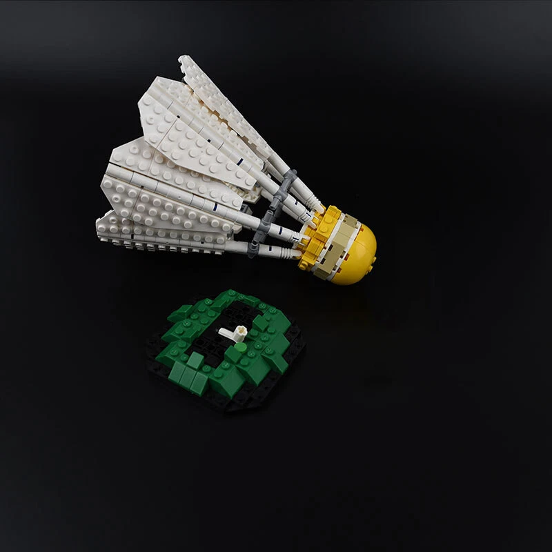 MOC-118885 Badmintoning Toys Set with Stand & Paper Instructions 425 Pieces - Image 1 of 3