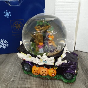 Radko Halloween Ghoul Mobile Glitterglobe Snow Globe Ghostbusters Tune w/ Box - Picture 1 of 15