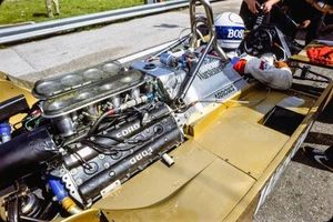 Jochen Mass Arrows A2 Ford French GP at Dijon Prenois Sunday July - Old Photo 2 - Bild 1 von 1