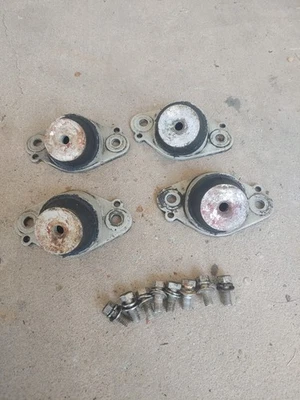 Soportes de motor Kawasaki 750 Jet Ski XI SS STS ZXI SXI SX X2 Foto 1 de 4