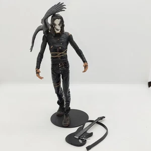 McFarlane Toys Movie Maniacs 2 The Crow Eric Draven Action Figure & Stand 1999 - Imagen 1 de 18