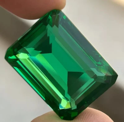 Large Green Colombian Emerald 88.2 Ct. Loose Gemstone Emerald Cut Gift for Women - Image 1 of 4