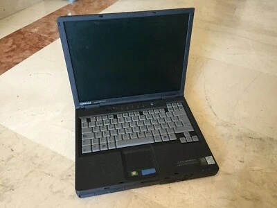 Notebook COMPAQ ARMADA V300 Celeron laptop, for parts - Imagen 1 de 4