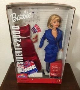 Limited Edition 2000 Barbie for President - Exclusive Toys R Us Collectible. - Bild 1 von 4
