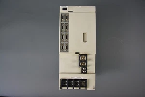 Mitsubishi Spindel Controller MDS-C1-SP-300 (Reparaturkostenschätzung) - Bild 1 von 1