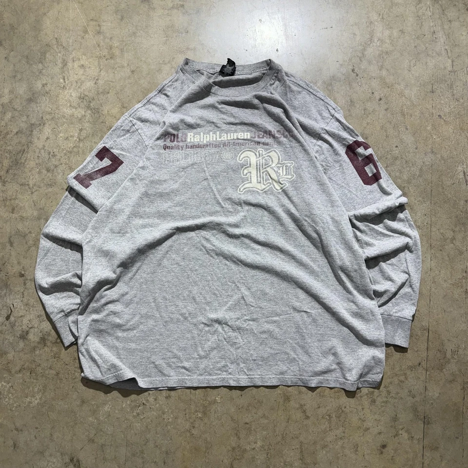 Camisa Polo Jeans Company Para Hombres 2XL Gris Manga Larga Gráfico 67 Rugby Universitario Foto 1 de 4