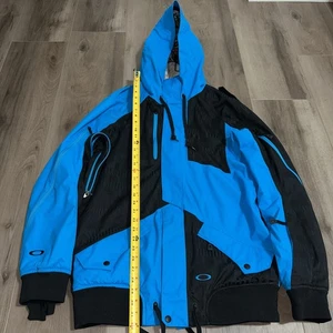 Oakley Pro Rider Series FW2011 Simon Dumont Snowboard Jacket Size M - Picture 1 of 12