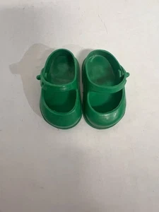 Vintage 1950er Vogue GINNY 8" Puppe GRÜN Vinyl SEITENDRUCKKNÖPFE SCHUHE Größe 1 - Bild 1 von 5