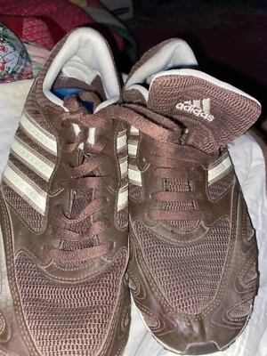 Adidas Marrón Chiba Pro Ligero Zapatos Deportivos Talla 9 Foto 1 de 4