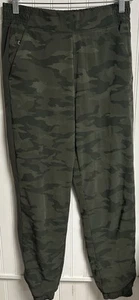 Athleta BROOKLYN TEXTURED Lined Jogger Pants Sz 4 Green Camouflage Pull On - Picture 1 of 4