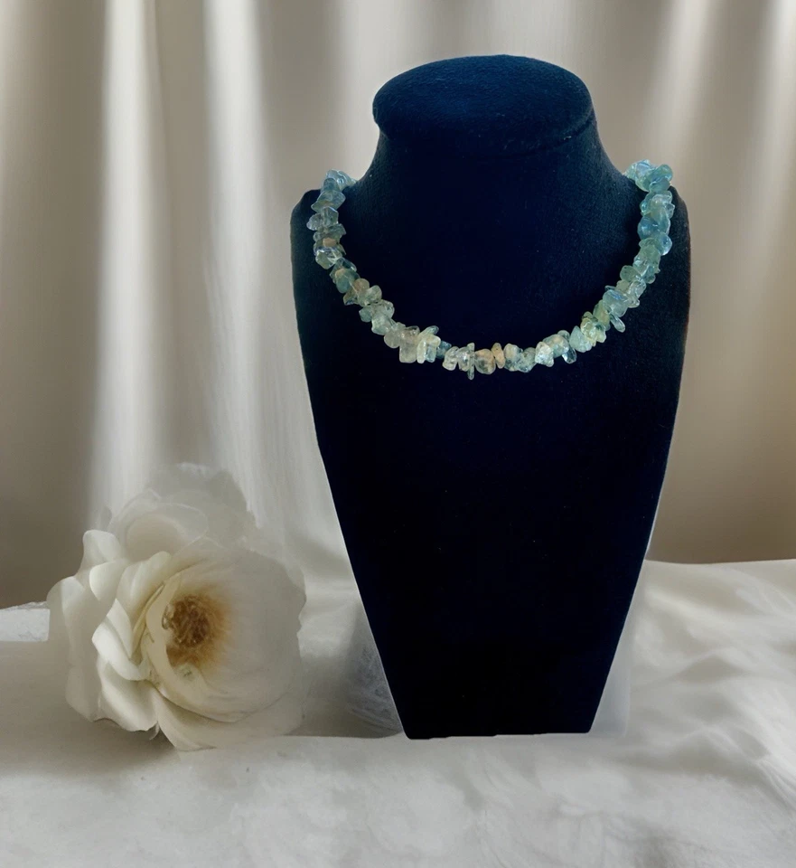 COLLAR GARGANTILLA DE PEPITAS AGUAMARINA - Imagen 1 de 4