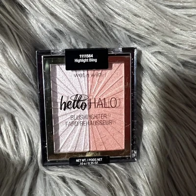 Rubor e iluminador brillantes Wet & Wildb perfecto para radiante Foto 1 de 3