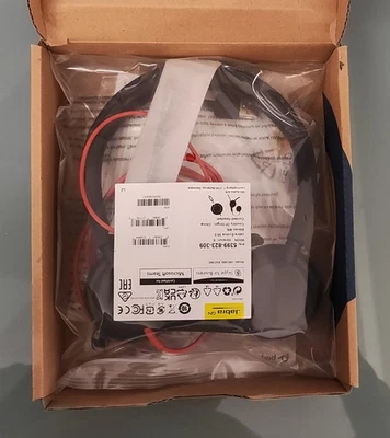 POLY Cuffie stereo Blackwire 3320  connettore USB - Immagine 1 di 3