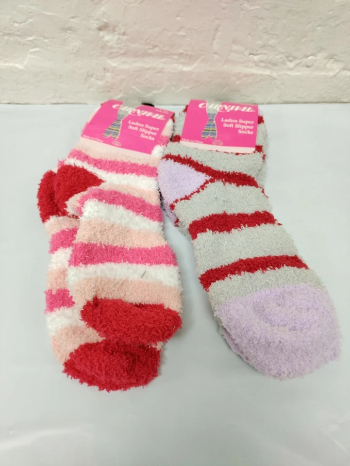 2 calcetines deportivos súper suaves Carnival para dama talla única Foto 1 de 1