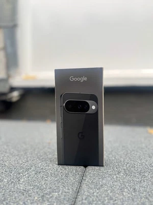 Google Pixel 10 Obsidian 128 GB (unlocked). - image 1 of 4