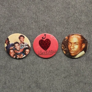 ULTRA RARE! THREE PACK BOBBYBROWN NEW EDITION PINBACK BUTTONS Detroit Retro 313 - Picture 1 of 8