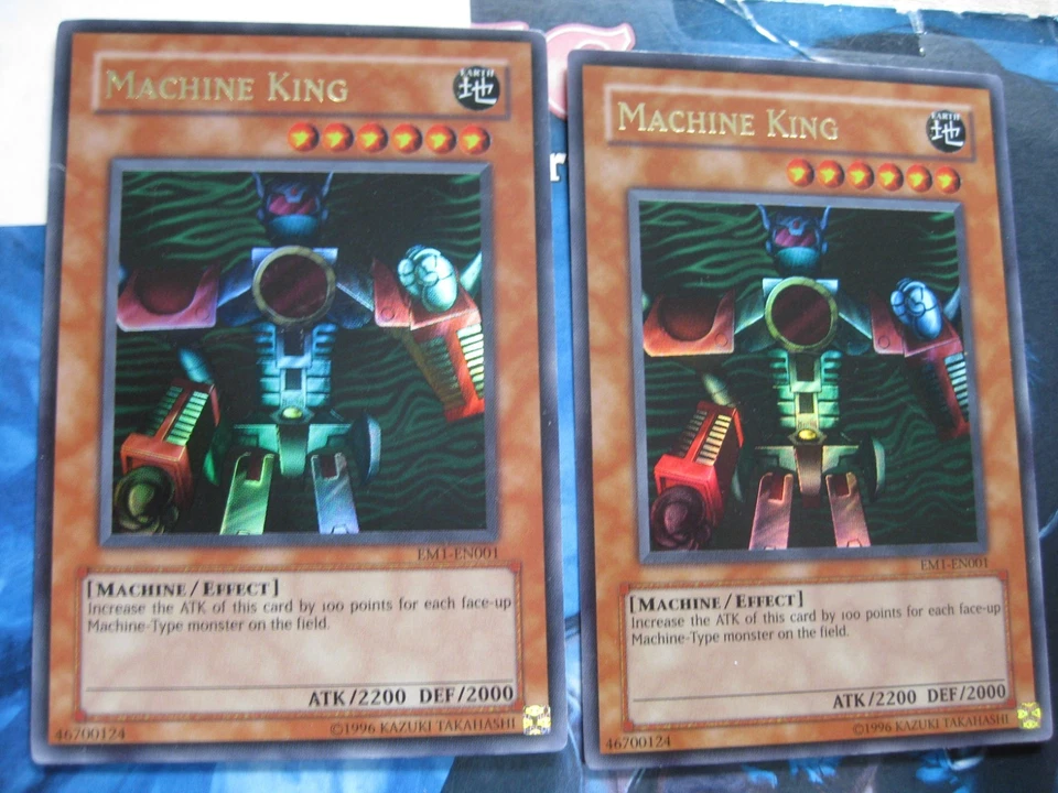 2x  Machine King EM1-EN001 Ultra Rare Promo 1xNM + 1x EX  YU-GI-OH - Bild 1 von 1