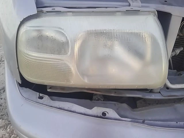 Conjunto de faro derecho Suzuki Grand Vitara 1999-2005 Foto 1 de 1