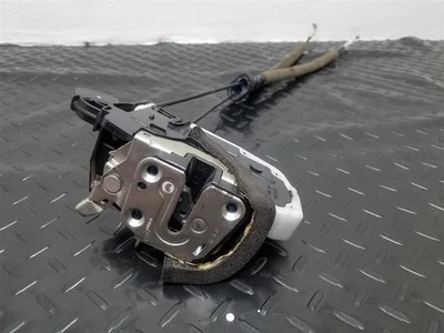 08-15 Actuador de bloqueo de pestillo de pasajero delantero derecho Nissan Rogue OEM 80500-JM00A Foto 1 de 4