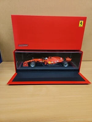 Looksmart LS18F1027 1:18 F1 Sebastian Vettel Barcelona test 2020 Ferrari  - Image 1 of 4