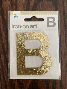 Parche con apliques Iron On Art dorado brillo letra B 2,5" - Imagen 1 de 2