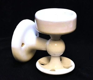 VINTAGE WHITE CERAMIC WALL MOUNT CUB HOLDER & TOOTH BRUSH HOLDER NO MOUNT CLIP - Picture 1 of 11