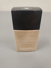 Chanel- Vitalumiere Aqua Ultra Light Perfecting Makeup SPF 15