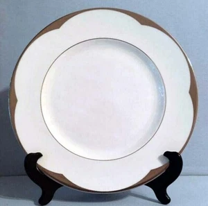 Vera Wang Wedgwood Vera Lotus Salad Plate 8" Made in U.K. 1st Quality New - Picture 1 of 2