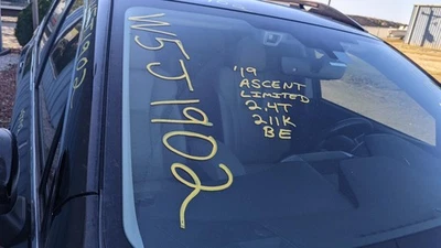 Used Antenna fits: 2019 Subaru Ascent  Grade A - Image 1 of 4